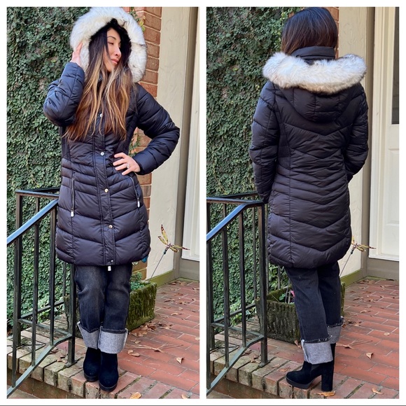 Most Fabulous warm Hooded Faux Fur Long Puffer Jacket - Picture 6 of 8